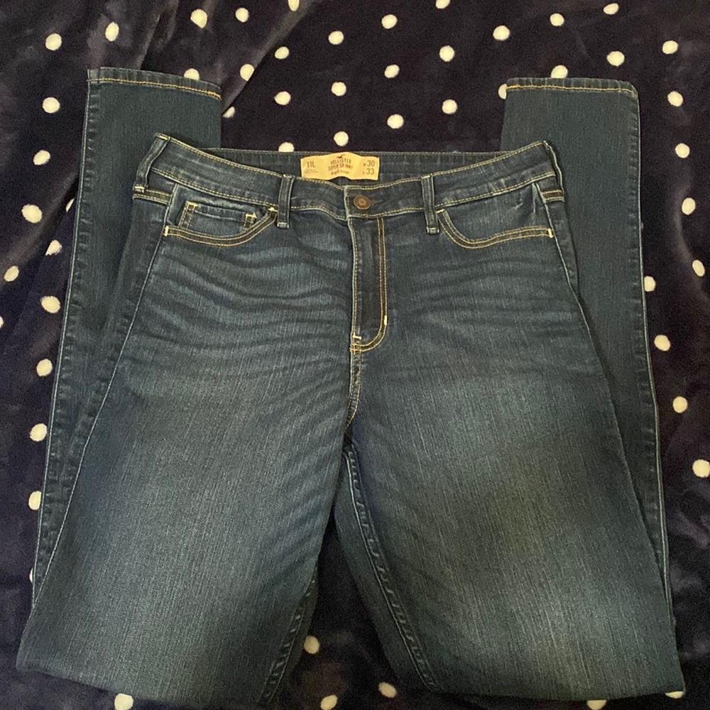 Hollister jeans